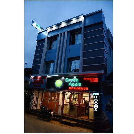 Green Apple Residency Ооти Екстериор снимка