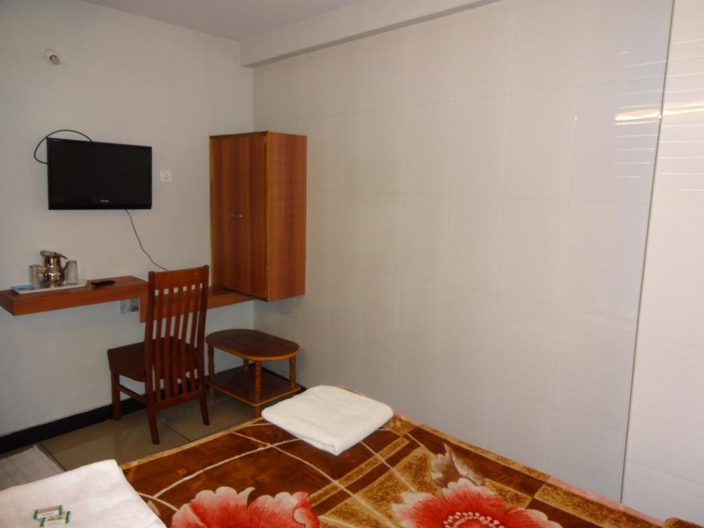 Green Apple Residency Ооти Екстериор снимка